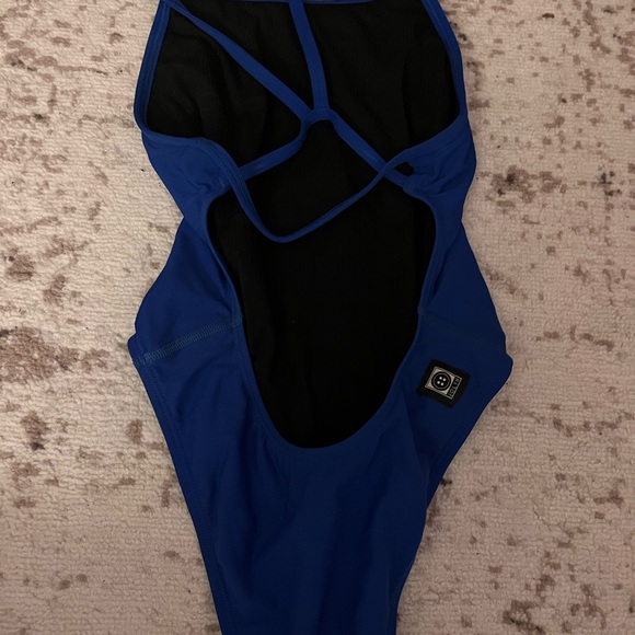 Jolyn - Picture 2 of 3